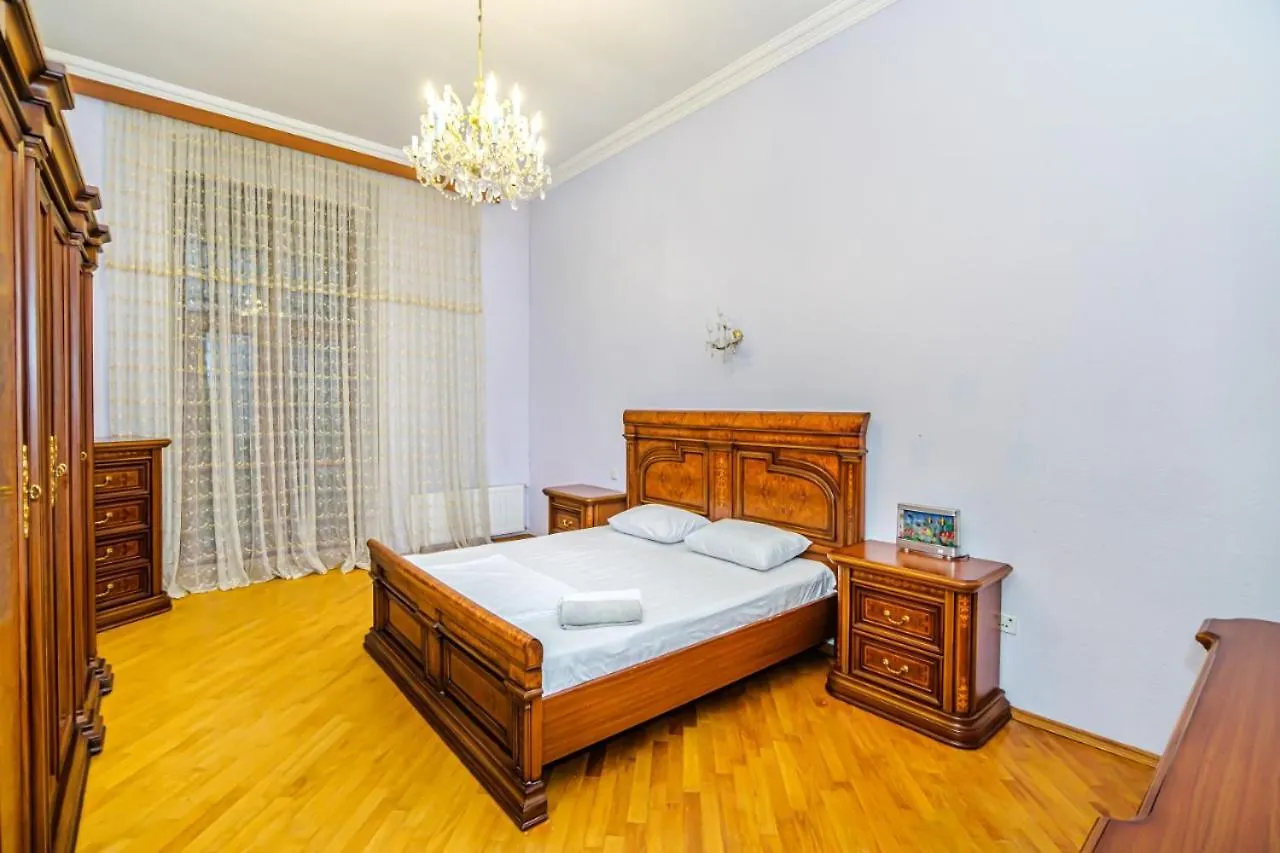 Hiss Central Apartment location