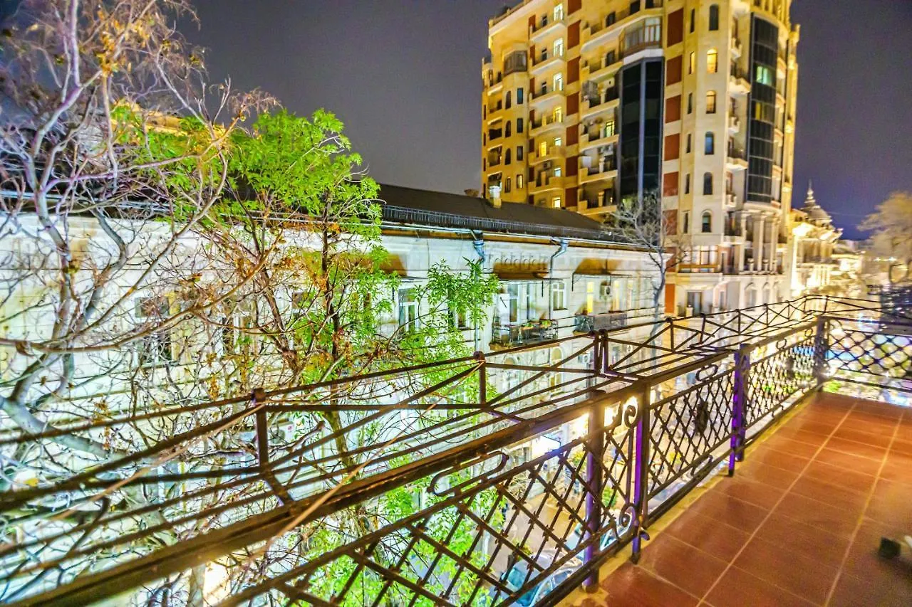 Hiss Central Apartment Baku